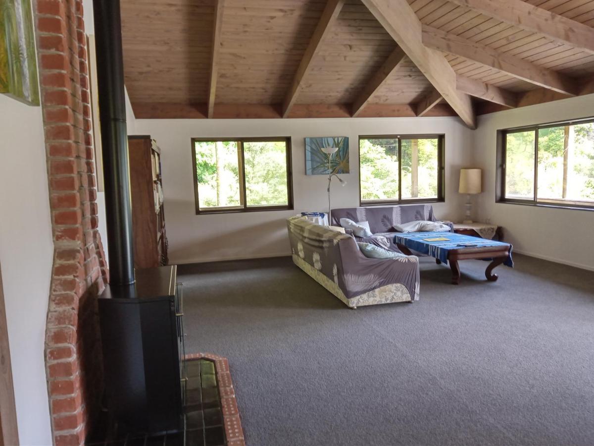 Waiotemarama Falls Lodge Опонони Екстериор снимка